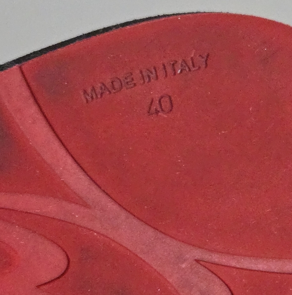 Christian Louboutin Loubi Flip Spiked Rubber Spiked Flip Flops Size 40 - Picture 5 of 11